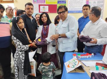 Pehal Kit distribution by MLA Harish Khurana during SNSPA Camp at AyAM New Moti Nagar